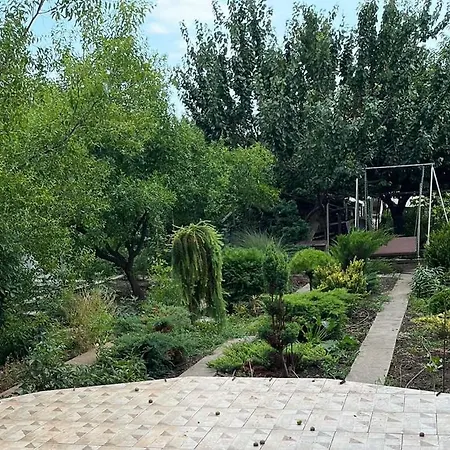 уютный домик на планетной * Odesa